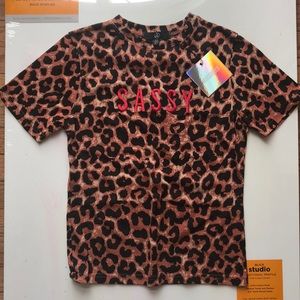 COPY - Leopard print tee shirt